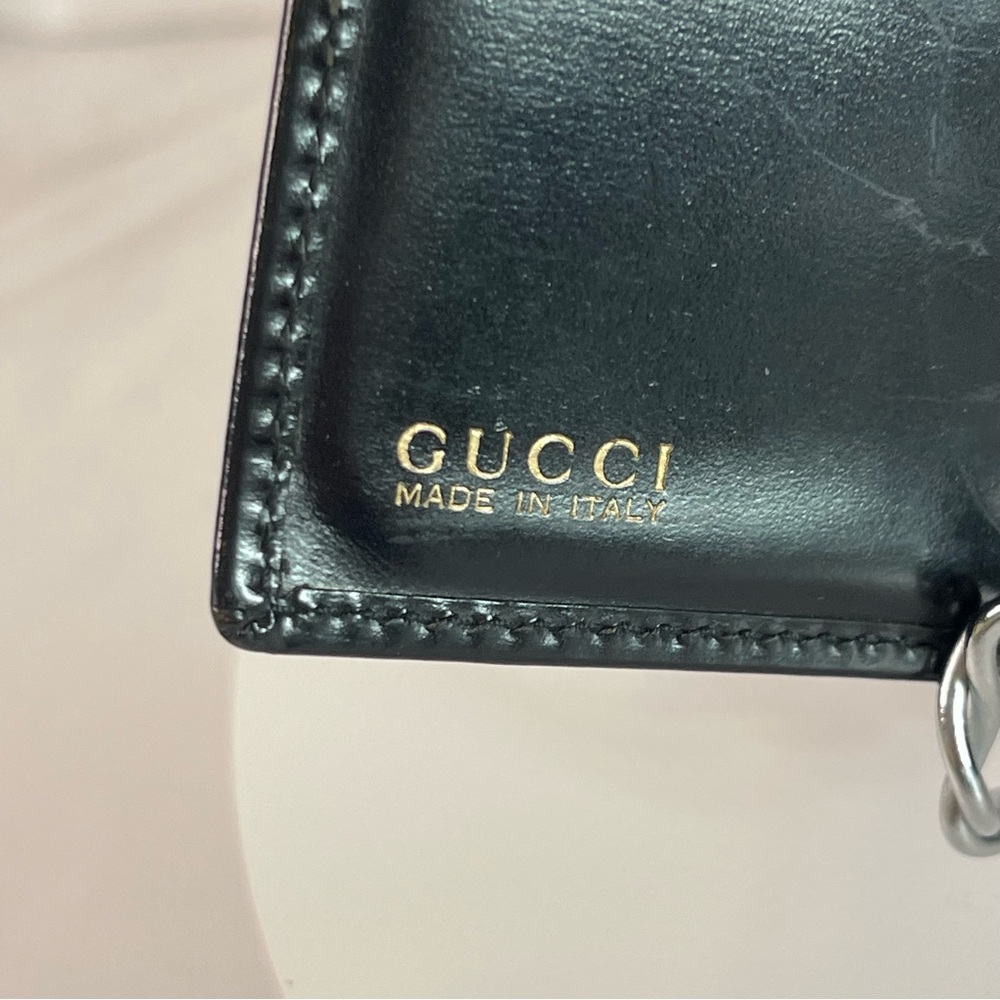 EUC Authentic Gucci Black Bi-Fold Wallet. Gold Signature Clasp Dust Bag Included - Picture 9 of 10